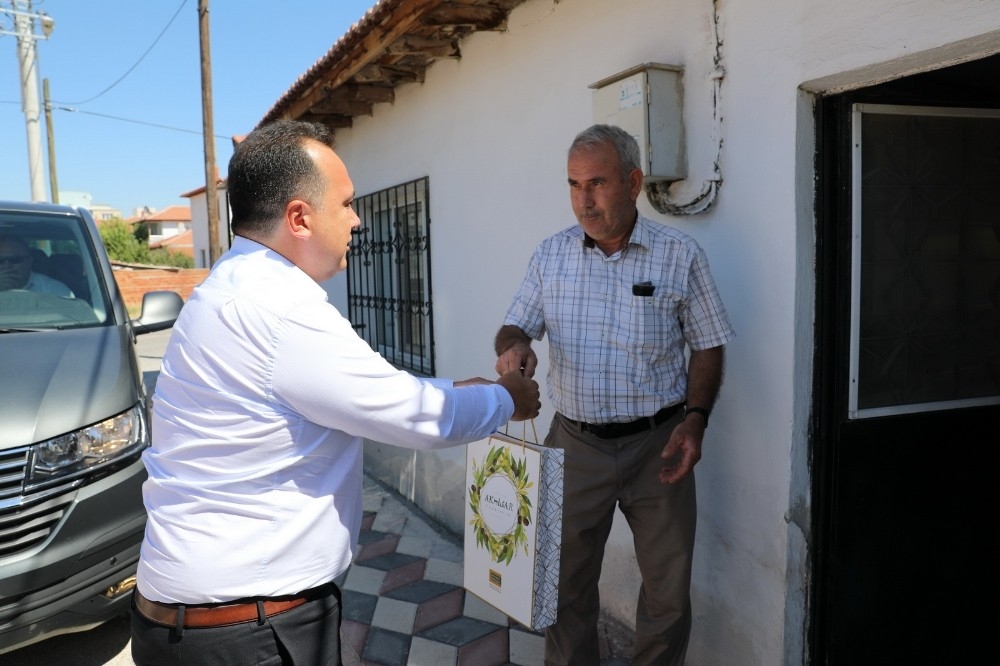 Başkan Dutlulu, Kurban Bayramı'nda şehit ailelerini unutmadı