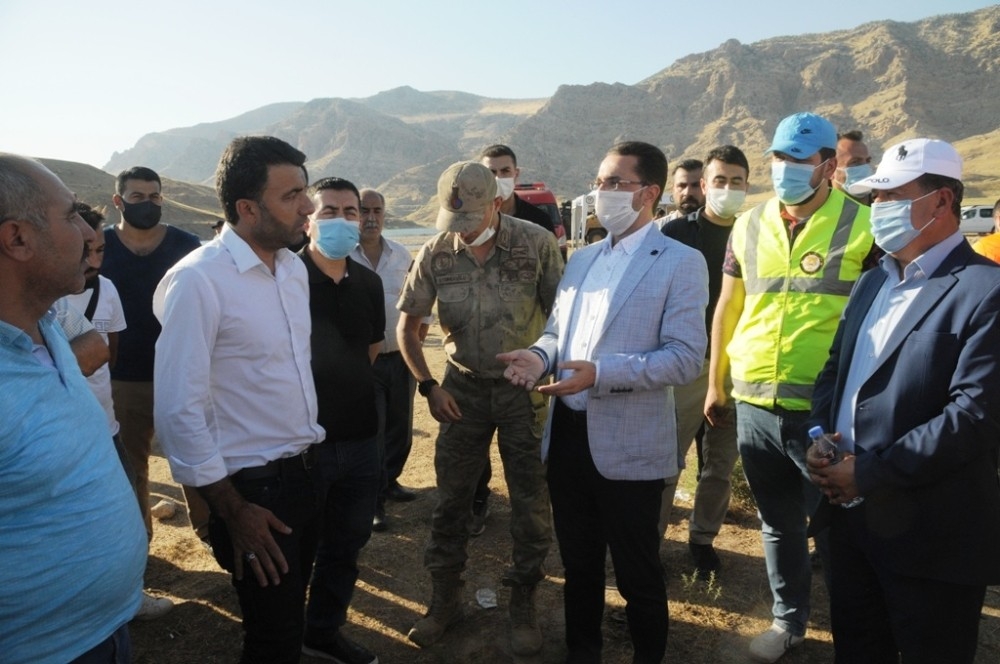 Bayram tatili için geldi, Dicle Nehri'nde akıntıda kayboldu