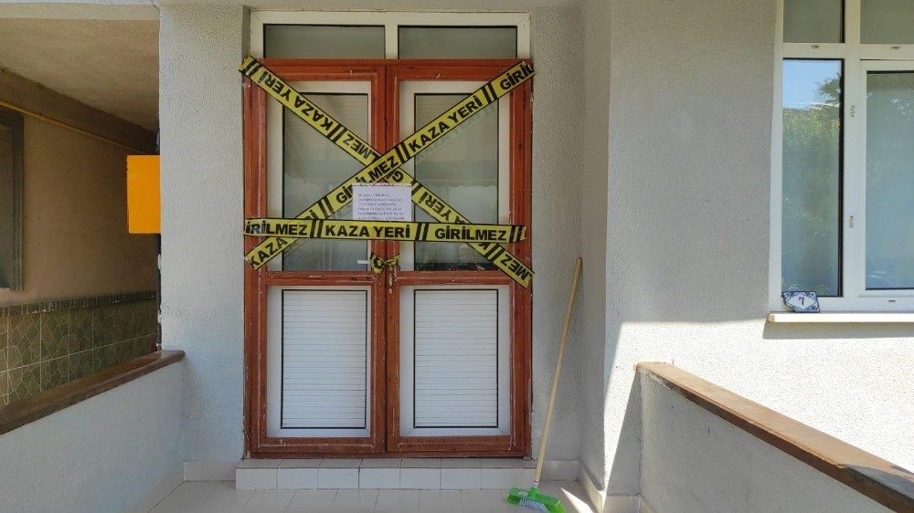 Bu apartmana ne girebilirsin, ne çıkabilirsin