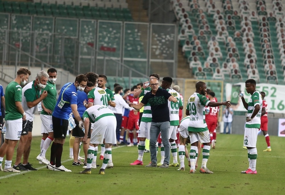 Bursaspor: 0 - Adana Demirspor: 0