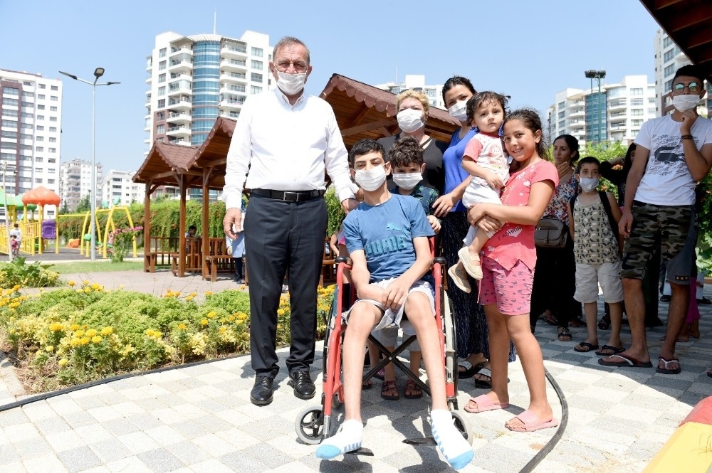 Çocuklara bayram hediyesi