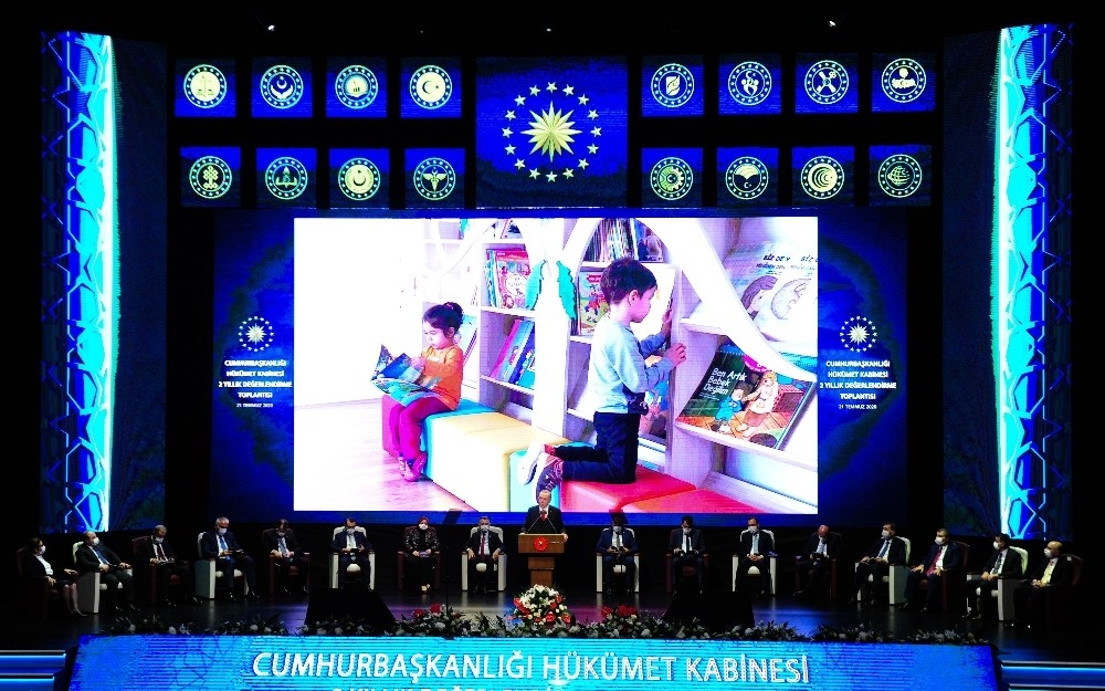 Cumhurbaşkanı Erdoğan'dan mesajlar