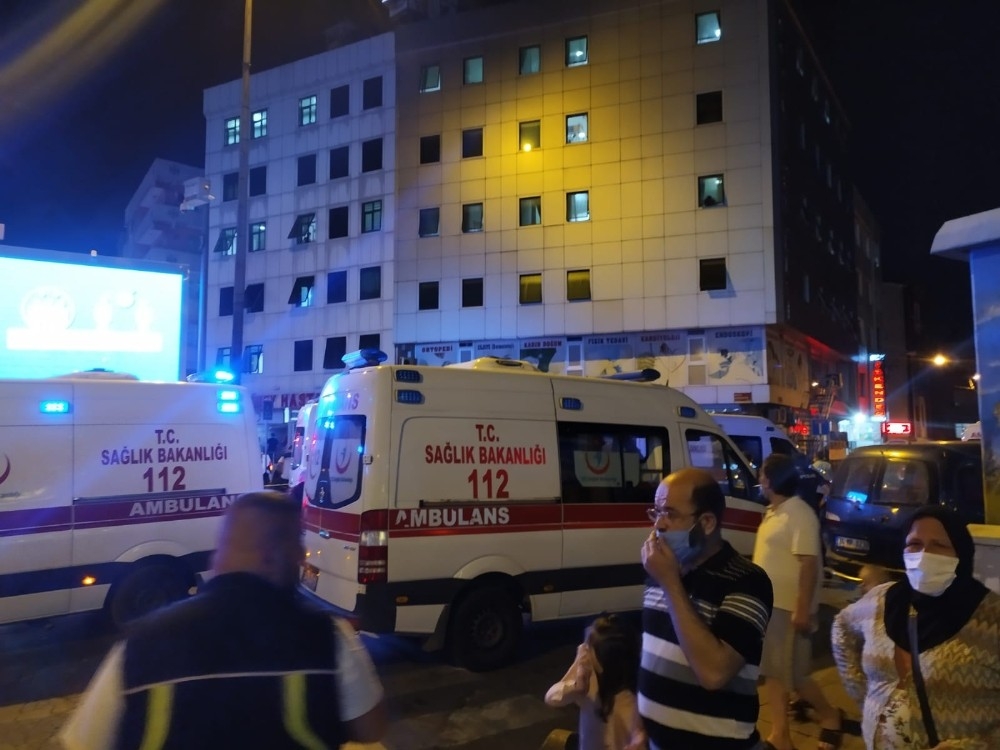 Esenler'de hastane yangını