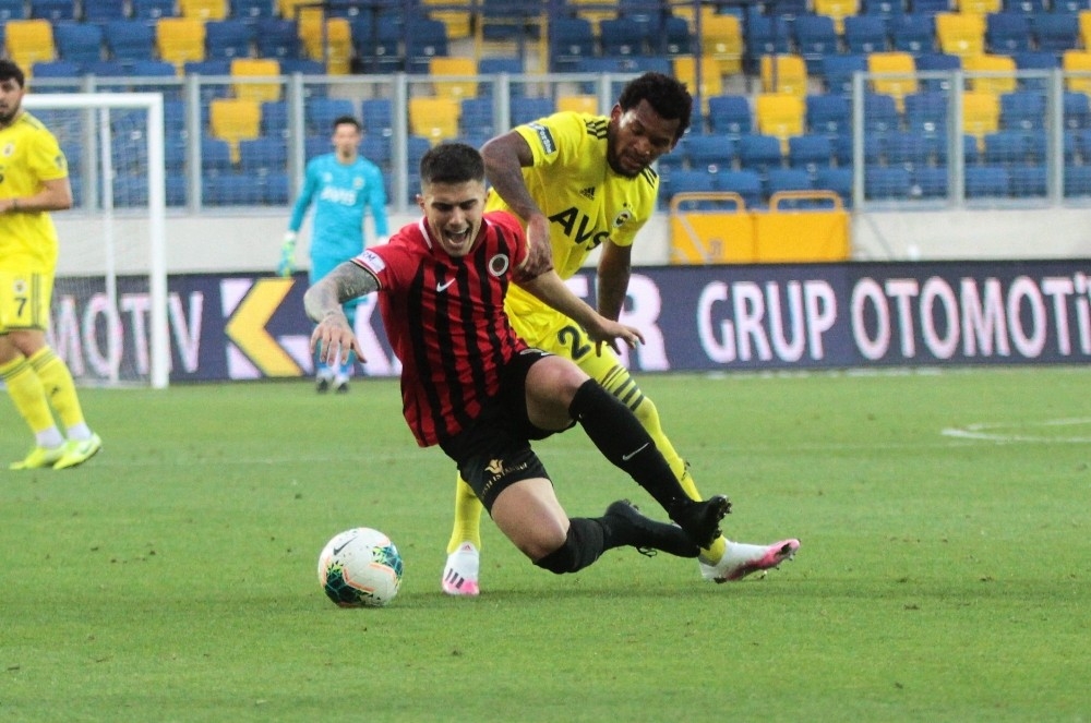 Fenerbahçe Gençler'e takıldı