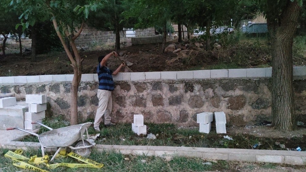 Gaziantep'te mezarlıkta bomba paniği