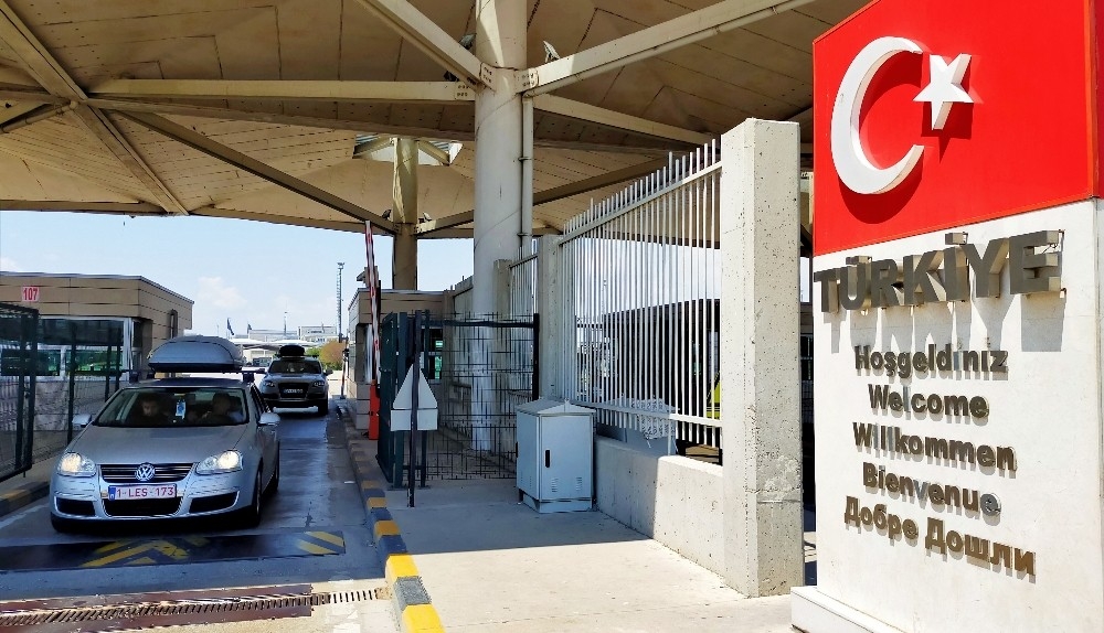 Gurbetçilerden Avrupa'ya tepki