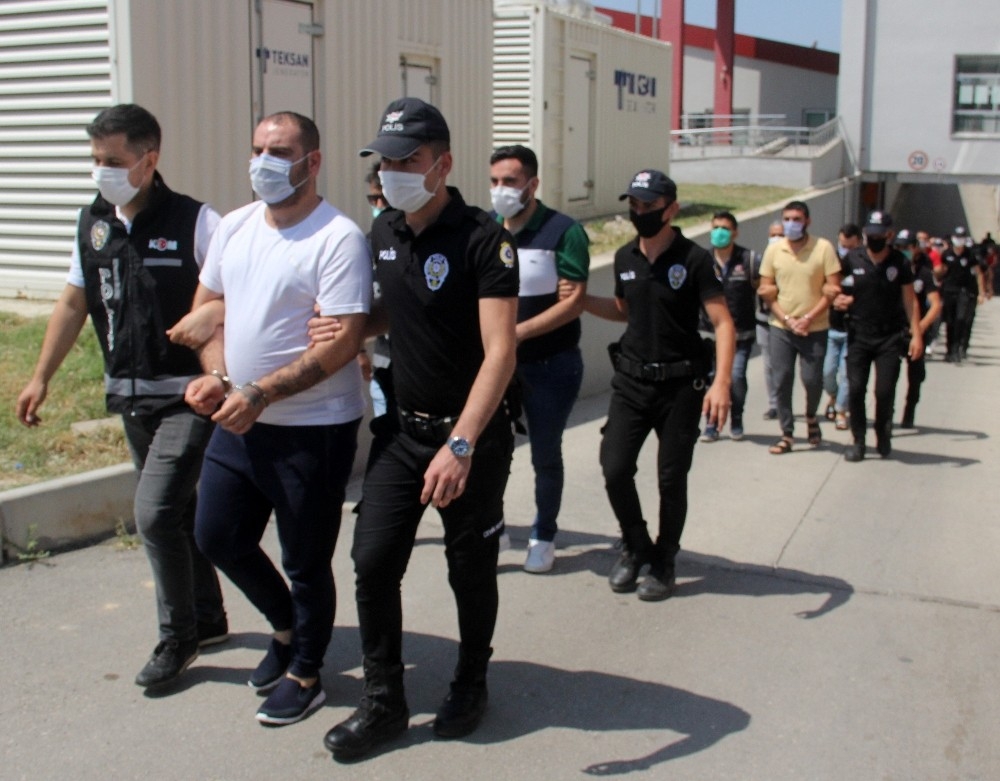 İki kuşak tefeci aileye 12 tutuklama