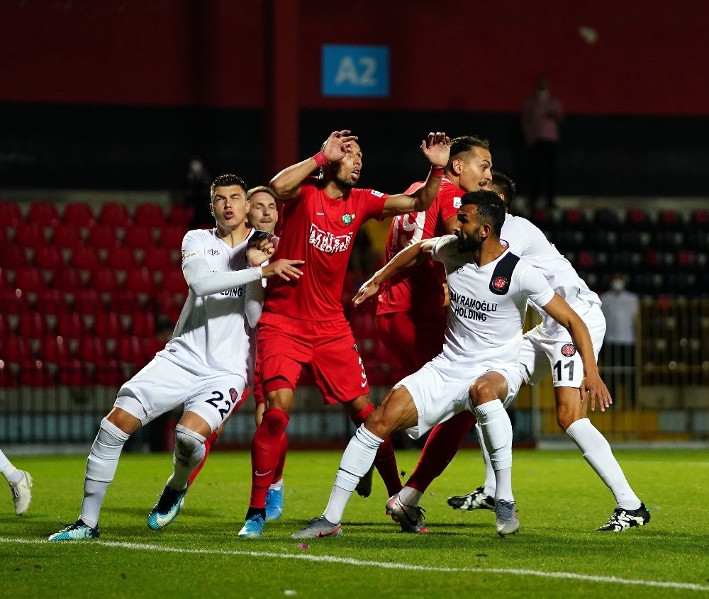 Karagümrük: 3 - Akhisarspor: 3