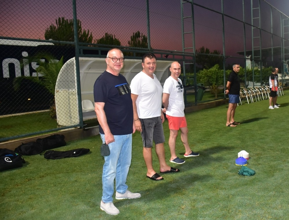 Manisa FK, final saatini beklemeye başladı