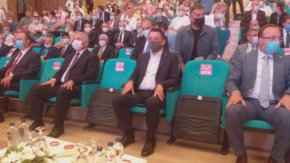 Pakdemirli: Ayçiçeği yağ desteğini arttırdık
