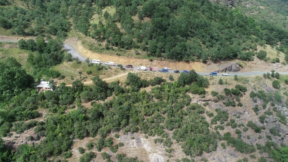Şelalede nefes kesen kurtarma