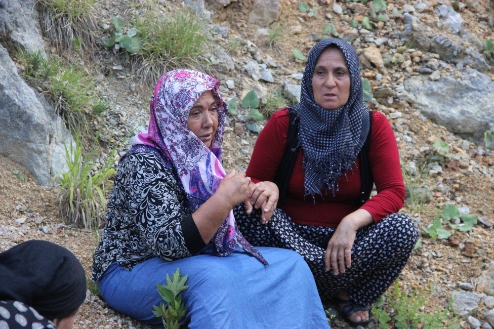 Şoför kalp krizi geçirdi, otomobil uçtu: 3 ölü, 4 yaralı