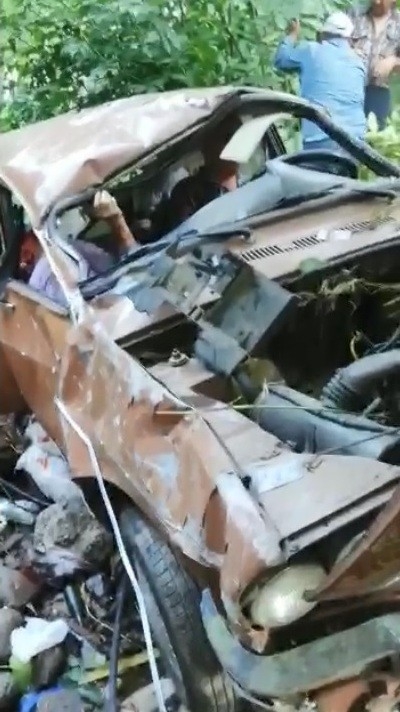 Yaşlı çifti feci kaza ayırdı