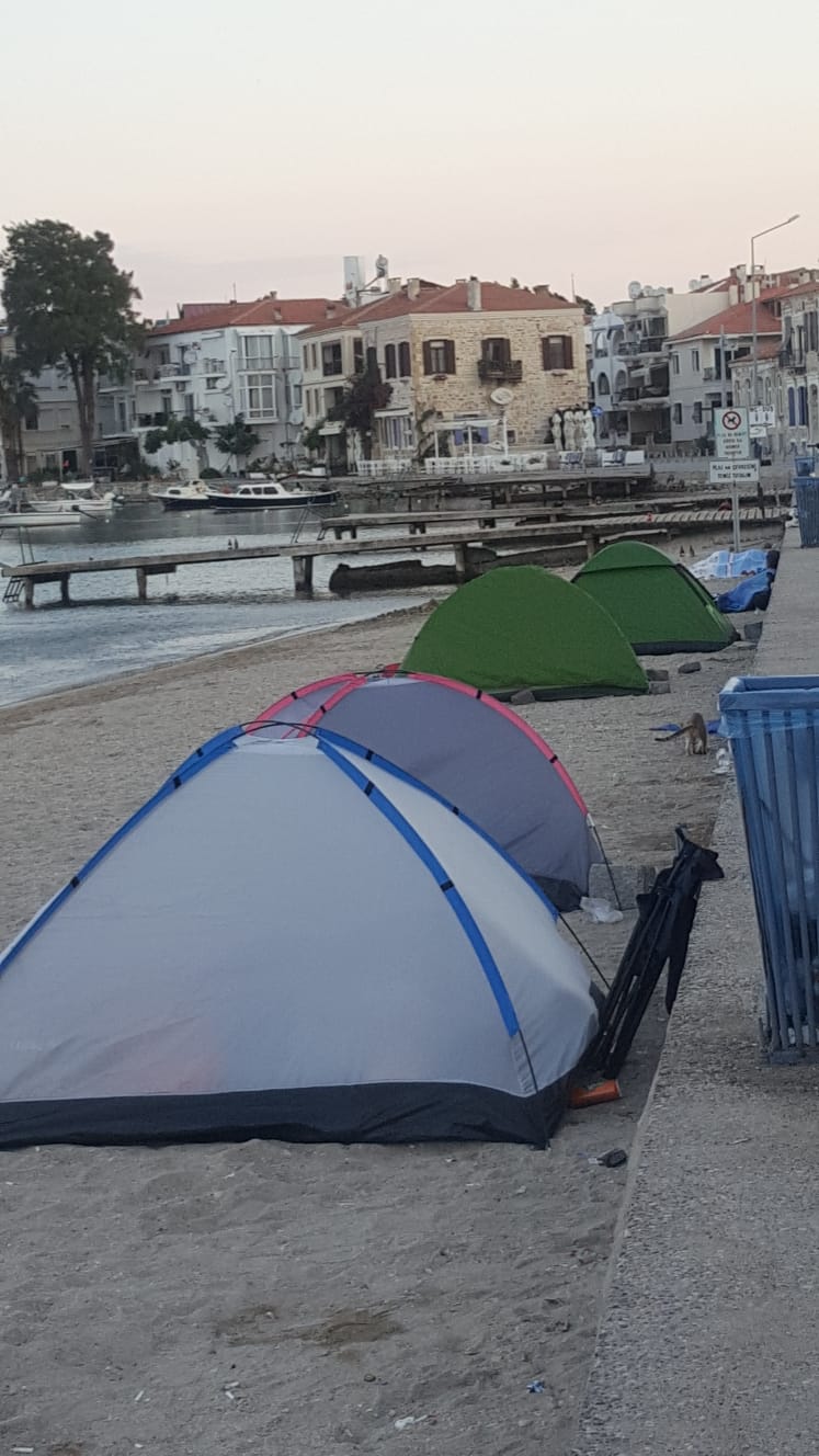 Foça'da rezilliğin bini bir para!