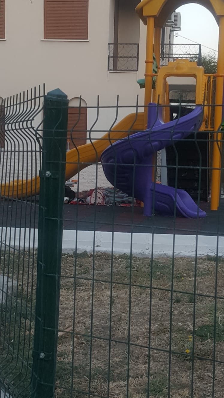 Foça'da rezilliğin bini bir para!