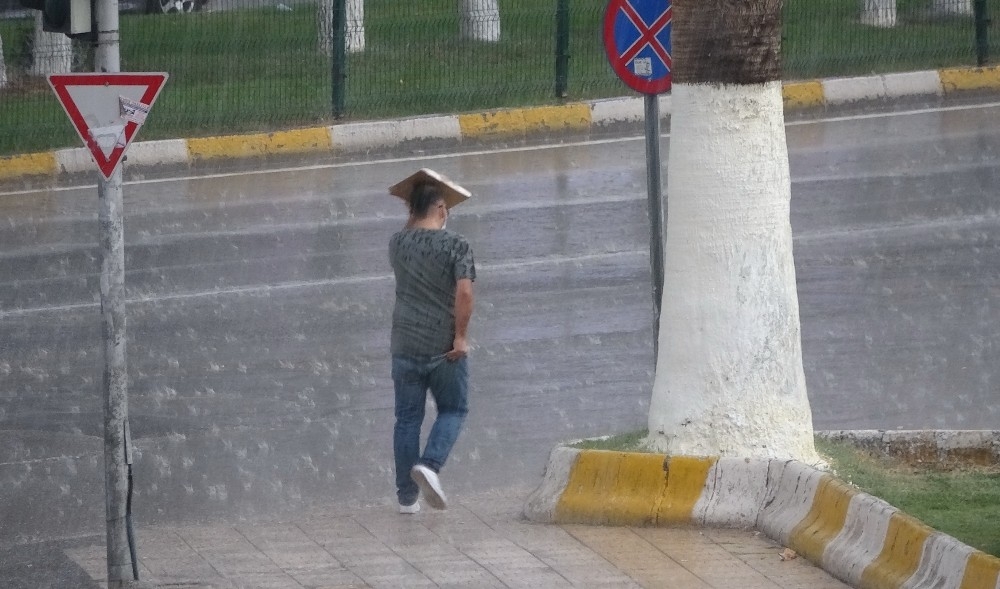 Ağustos ayında şiddetli yağmur