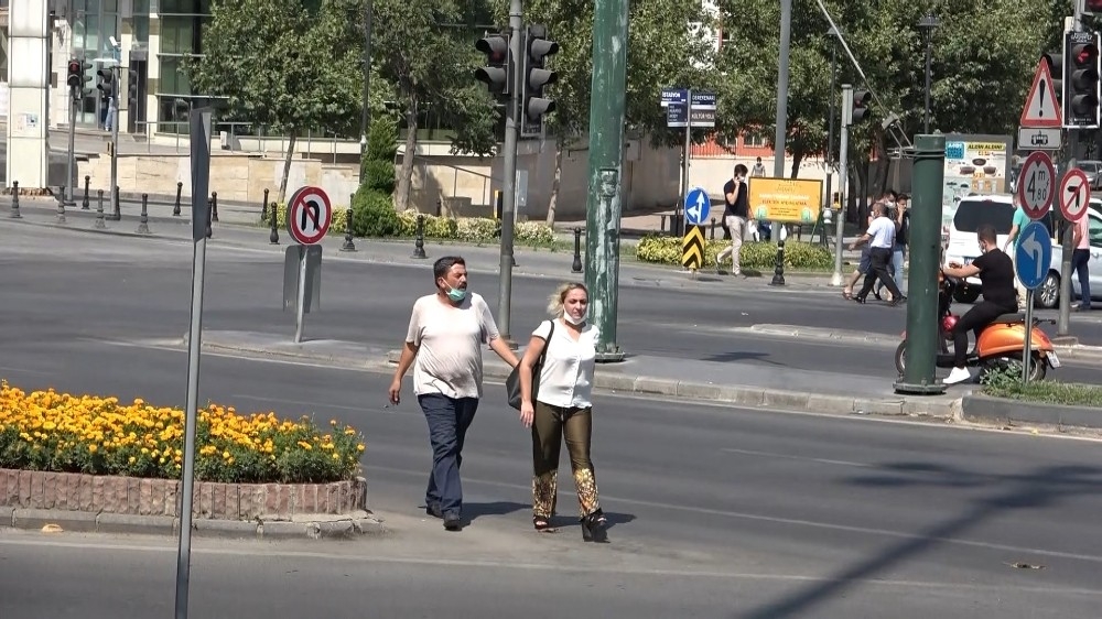 Bakan uyarıyor, Gaziantep uymuyor