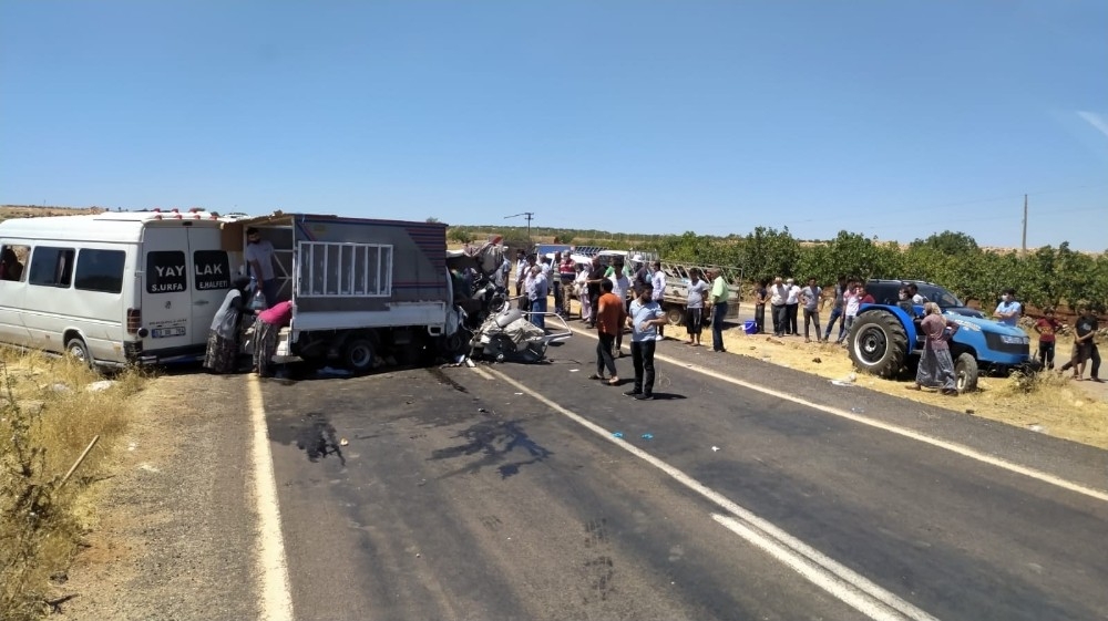 Bayram ziyareti faciaya dönüşüyordu: 15 yaralı