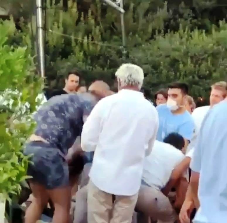 Bodrum'daki lüks işletmede yumruklar havada uçuştu