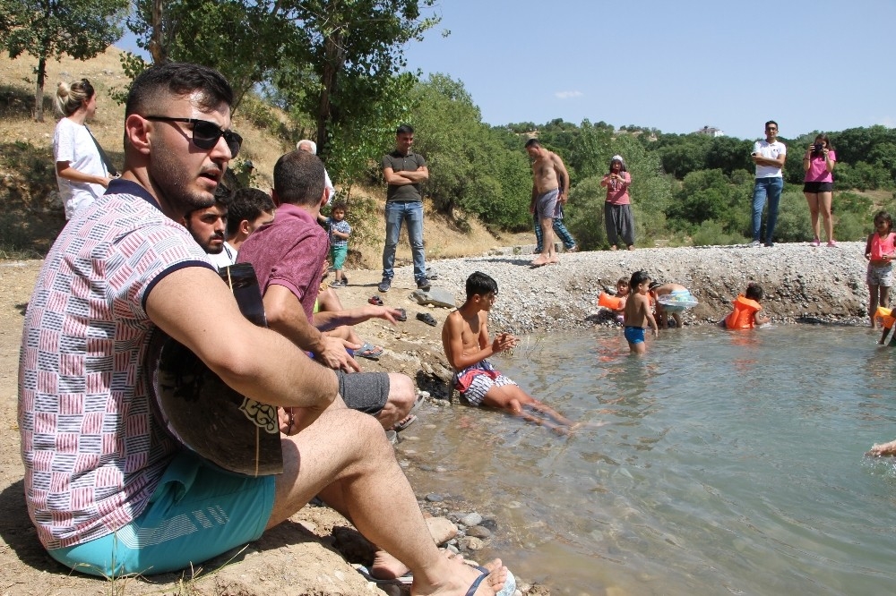 Çemişgezek plajı