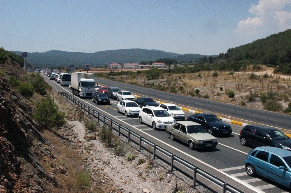 Denizde, karada, plajda, derede izdiham