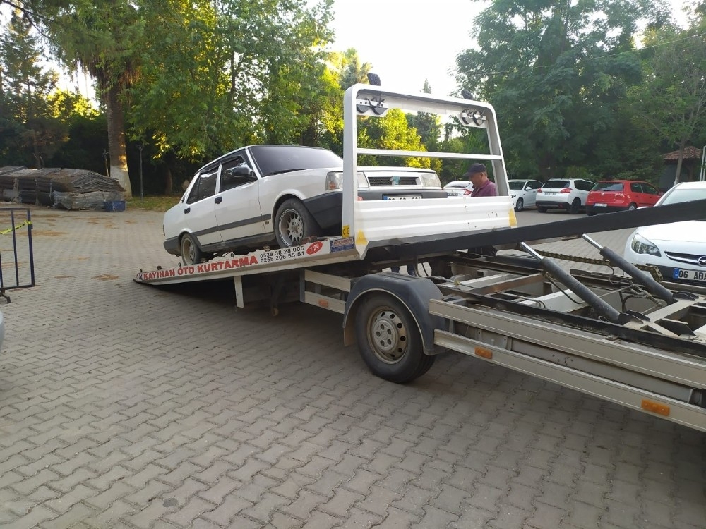 Denizli'de araç çaldı, 8 saat sonra Manisa'da yakaladı
