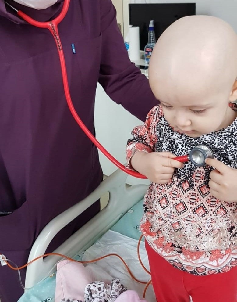 Duru bebek sağlığına kavuşmak için yardım eli bekliyor