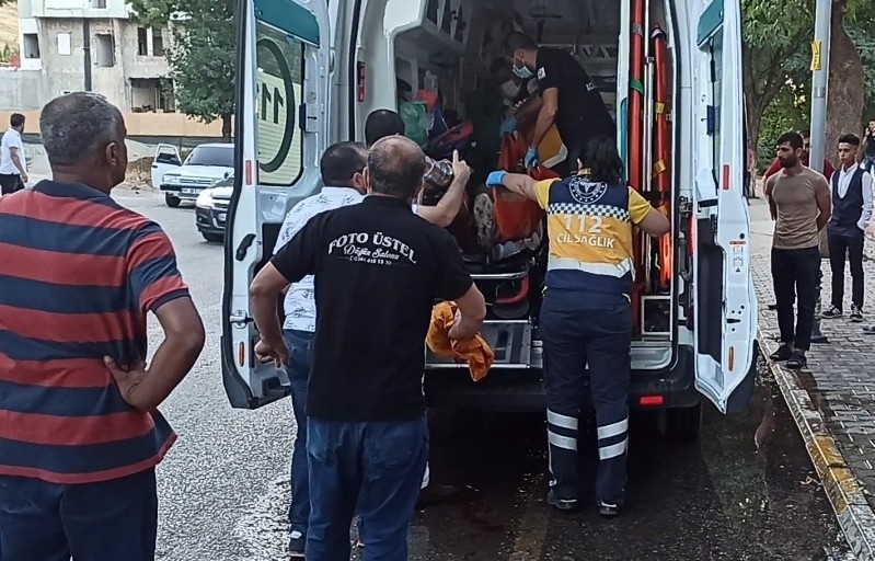 Elbistan'da pompalı tüfekle saldırı: 2 ağır yaralı