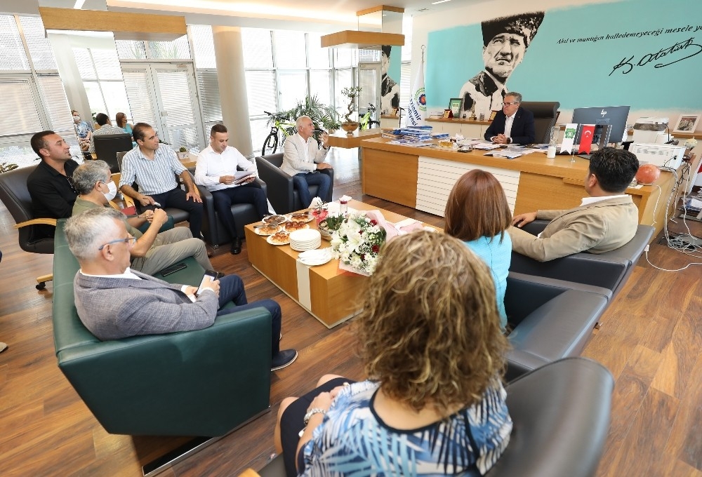 Gaziemir'in emekçisine yüzde 18 zam