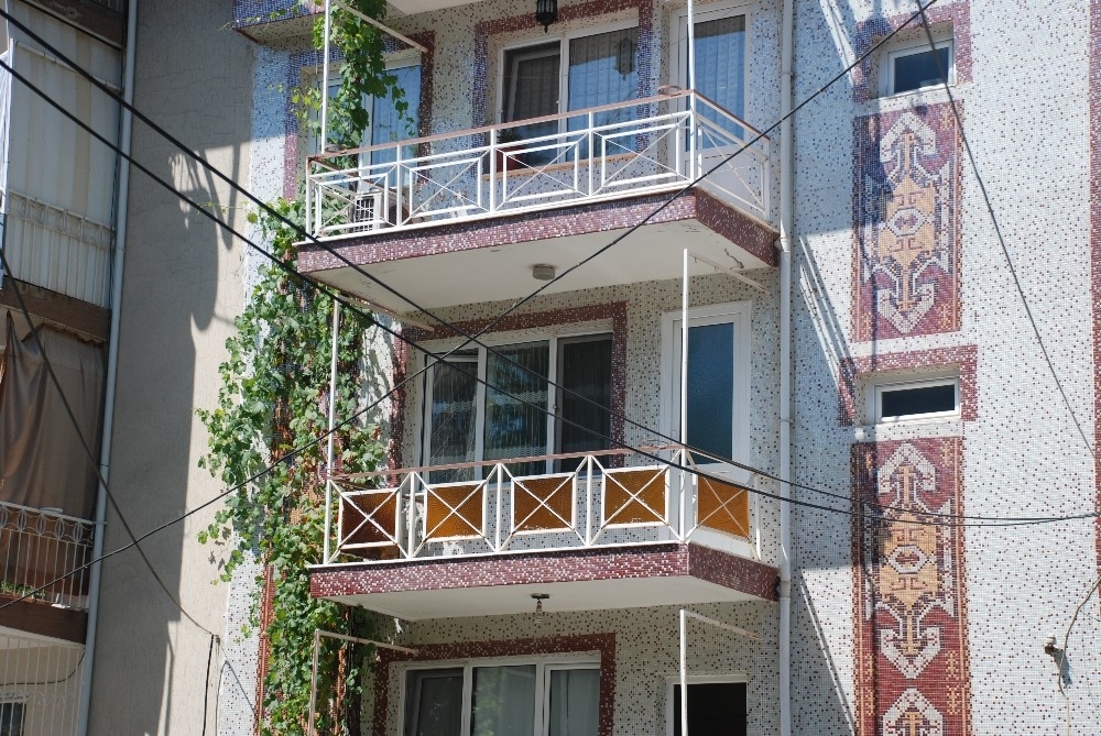 Gizlice pencereden giren eski eşi tarafından öldürüldü
