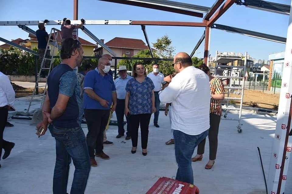 Gülümse Kafe açılış için gün sayıyor