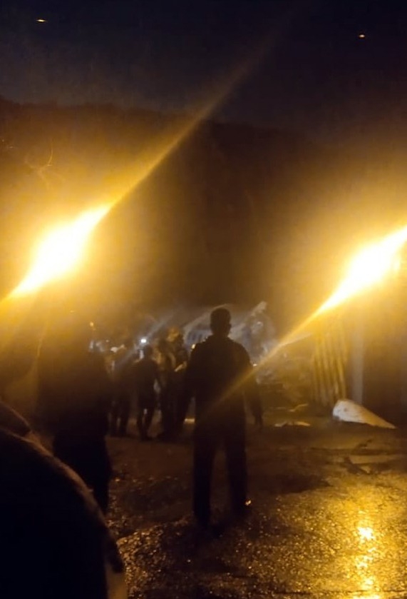 Yolcu uçağı pistten çıktı: Ölü ve yaralılar var