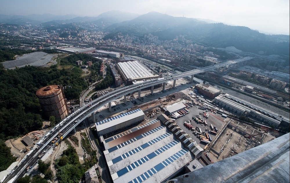 İtalya'da 43 kişiye mezar olan köprü 2 yılın ardından yeniden açılıyor