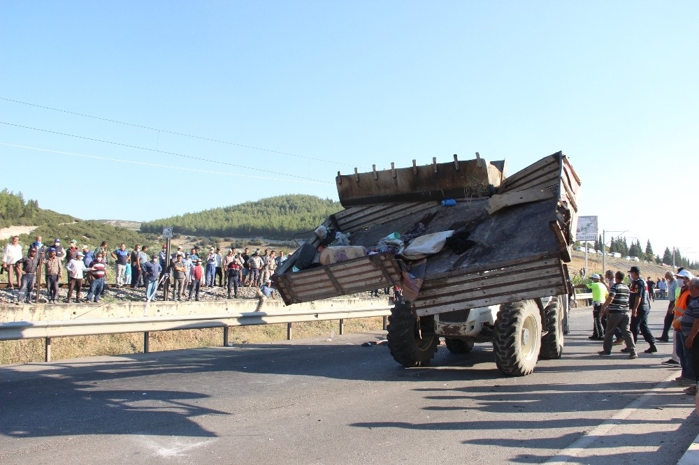 Manisa Saruhanlı'da feci kaza