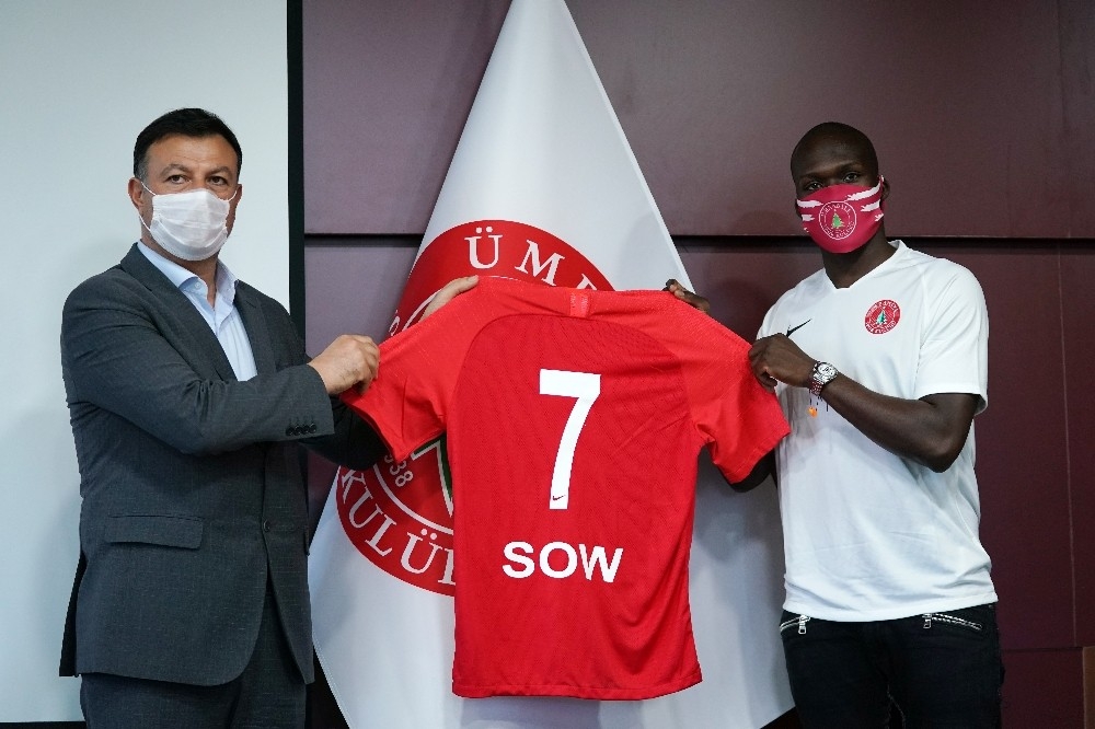 Moussa Sow: "İsteğim bu sene Süper Lig'e çıkmak"
