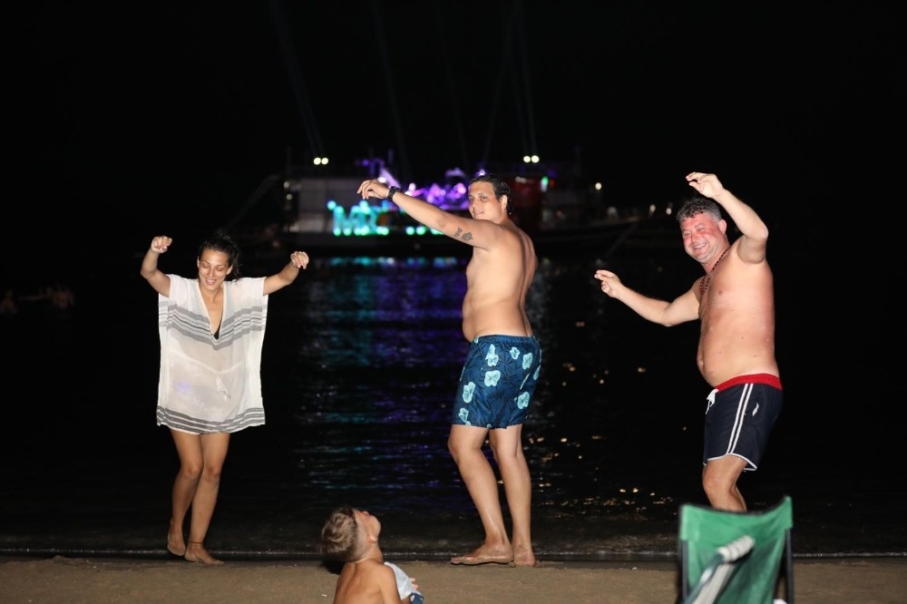 Necati ve Saykolar Didim'i coşturdu