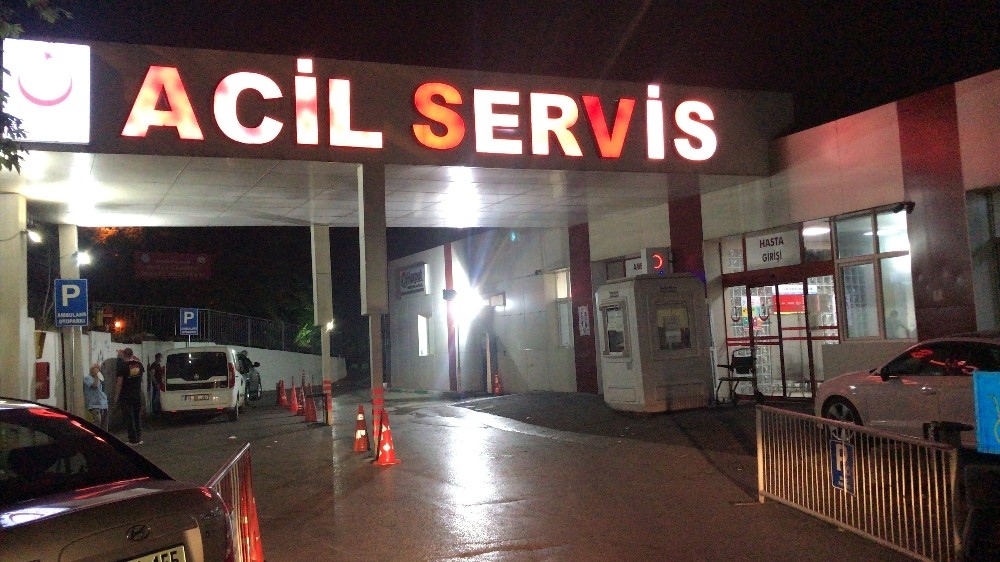 "Neden eski sevgilimle buluşuyorsun" dedi bıçakladı