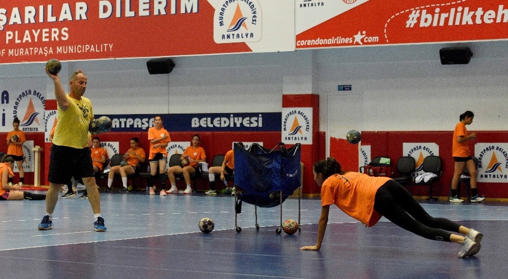 Paşa'nın Melekleri sezonu dört gözle bekliyor