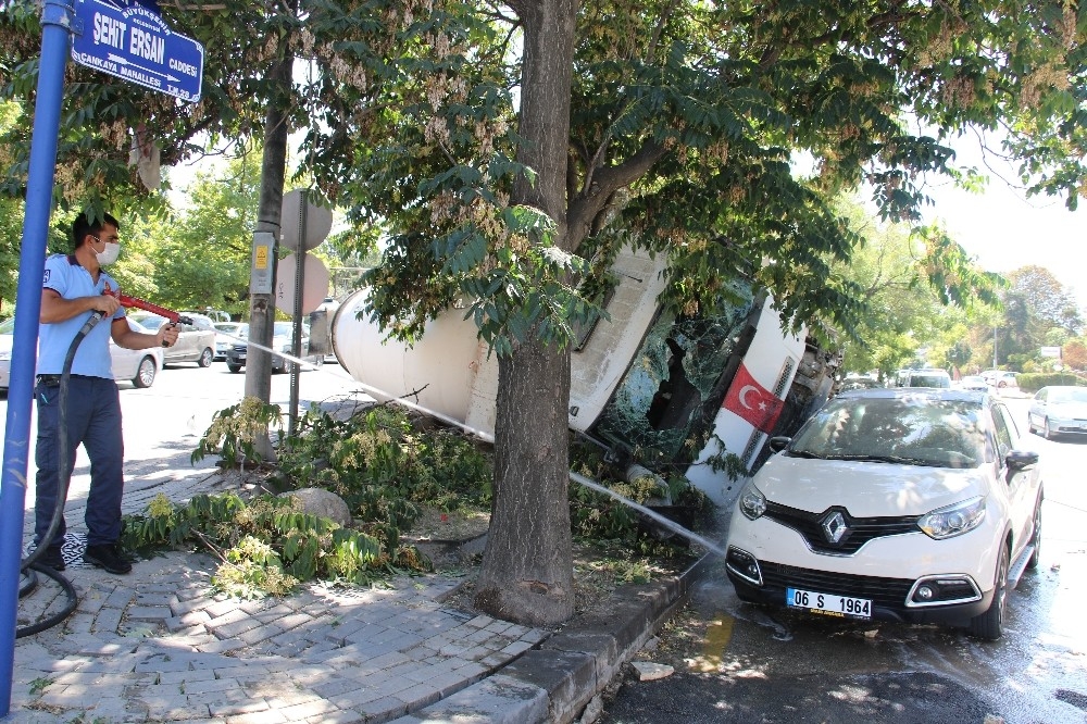 Protokol yolunda beton mikseri dehşeti