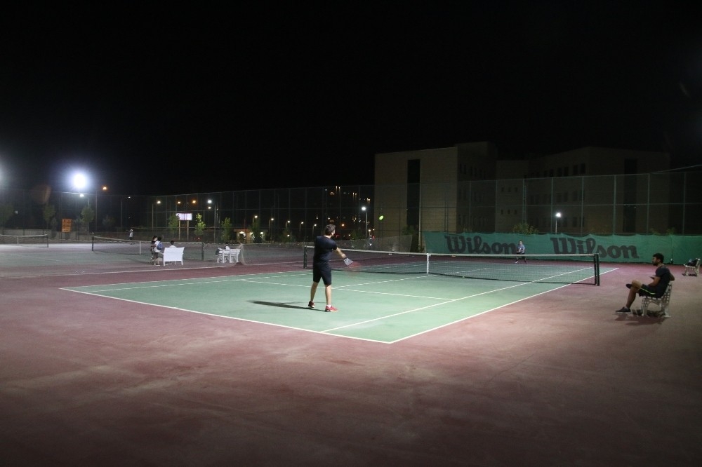 Şanlıurfa Büyükşehir Zafer Haftası'nı sporla kutluyor