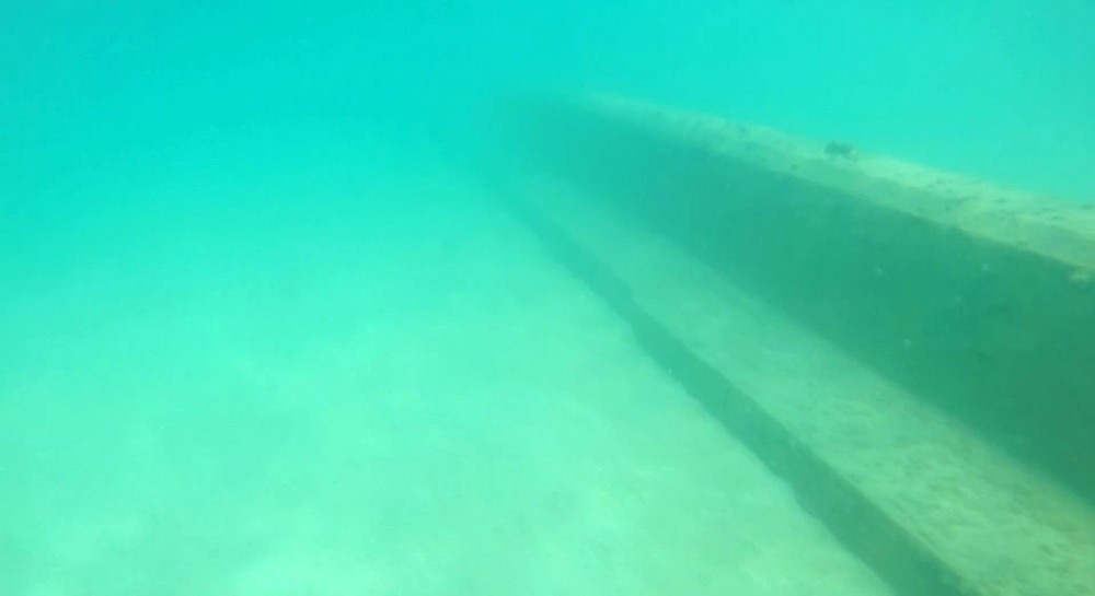 Yuh! Bodrum'da kaçak yapılar deniz dibine indi
