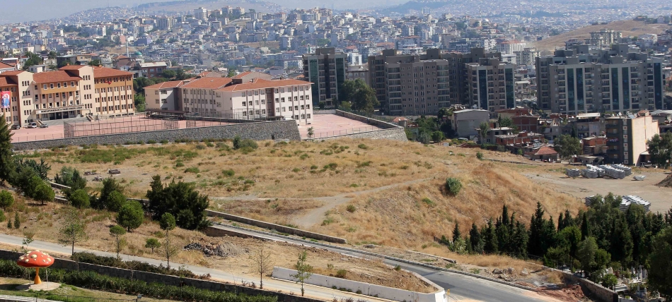 Karabağlar'a muhteşem bir Gençlik Merkezi