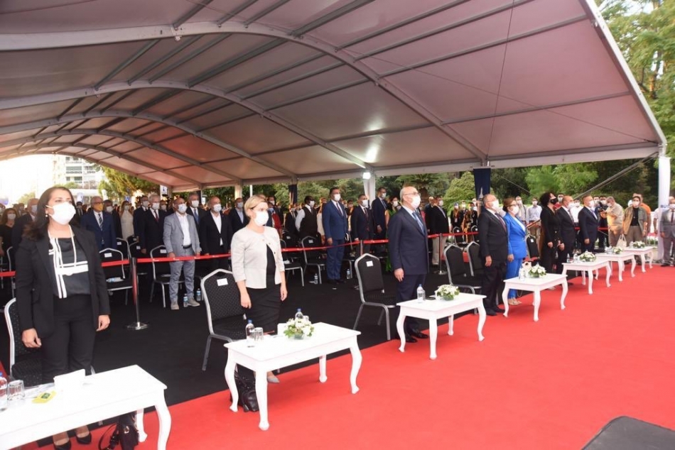 İzmir Fuarı'ndan buruk merhaba