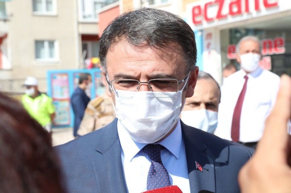 Ailesini riske atmak istemeyen yurtlarda kalabilecek