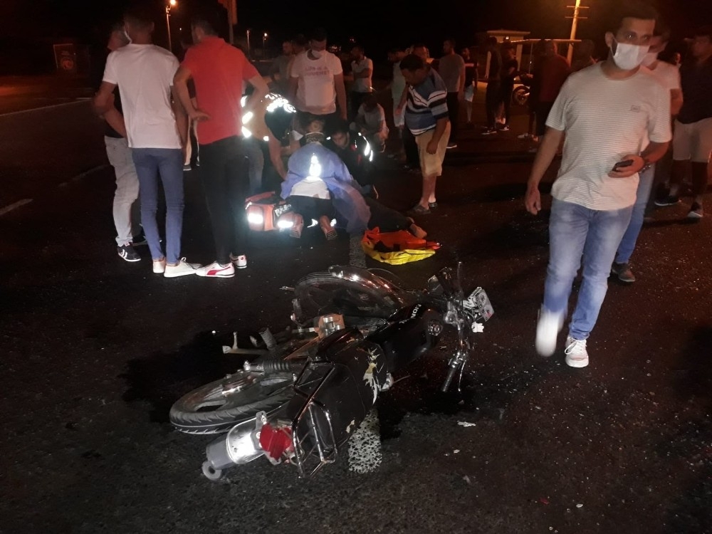 Aliağa'da trafik kazası: 3 yaralı