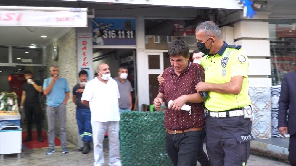 Atlarım bak!