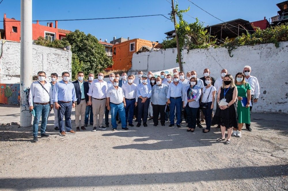 Başkan Soyer Acil Çözüm projesini Konak'ta başlattı