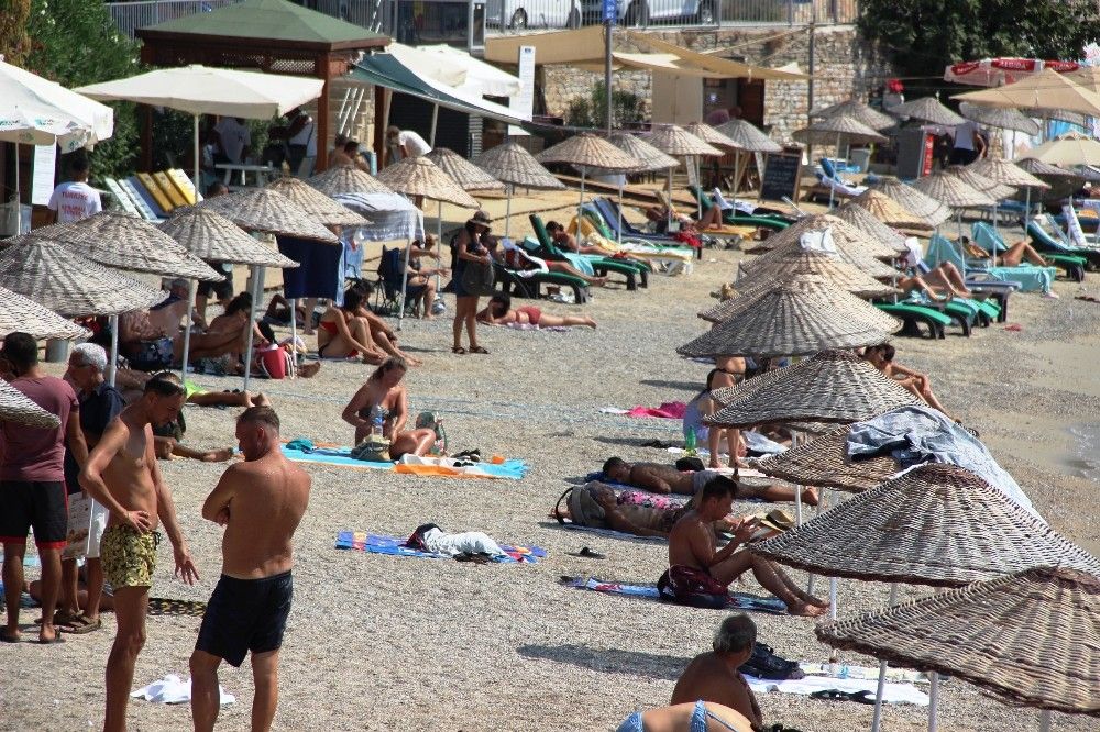 Bodrum sahillerinde yoğunluk azaldı