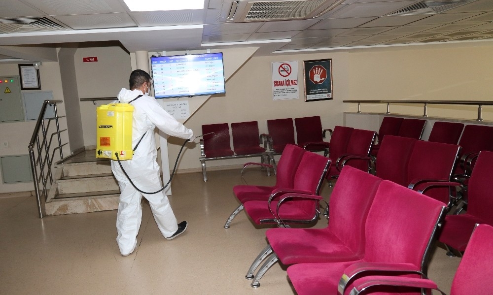 Çankaya'dan 21 bin 908 noktada dezenfeksiyon