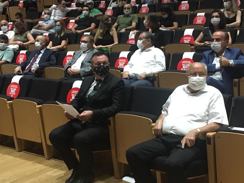 Denizlispor Başkanı Ali Çetin güven tazeledi